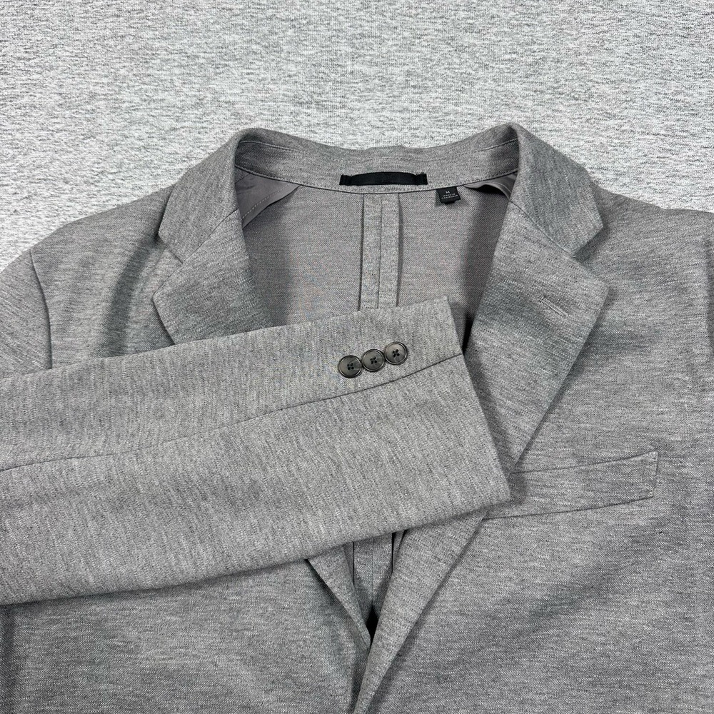Uniqlo Blazer Mens Medium Gray Two Button Unstructured City Travel Jacket